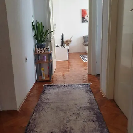 Diamond M Apartment Bihac